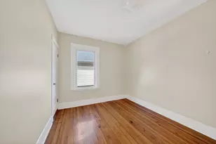 128 Mott St, New Bedford, MA 02744 - Photo 12