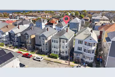 128 Mott St, New Bedford, MA 02744 - Photo 4