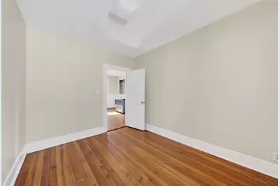 128 Mott St, New Bedford, MA 02744 - Photo 16