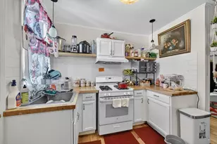 128 Mott St, New Bedford, MA 02744 - Photo 32