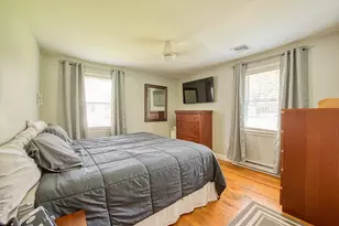 35 Pinecrest Dr, Taunton, MA 02780 - Photo 12