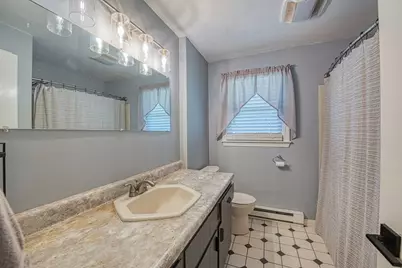 35 Pinecrest Dr, Taunton, MA 02780 - Photo 14