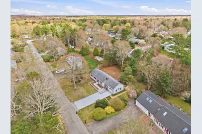 53 Hadrada Ln, Barnstable, MA 02632 - Photo 2