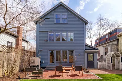 7 Sparks Street, Cambridge, MA 02138 - Photo 2