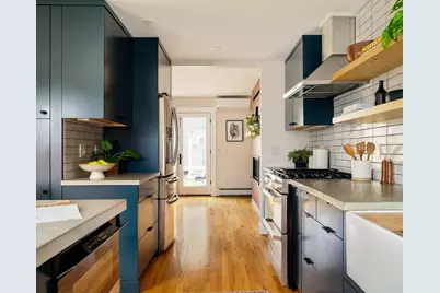 7 Sparks Street, Cambridge, MA 02138 - Photo 8
