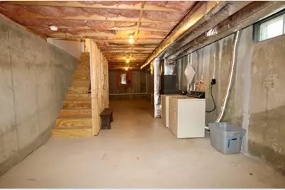 42 N Main St, Grafton, MA 01536 - Photo 16