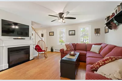 5 Spring St, Douglas, MA 01516 - Photo 6
