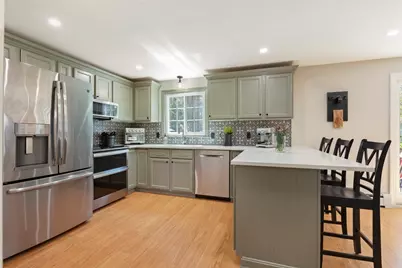 5 Spring St, Douglas, MA 01516 - Photo 10