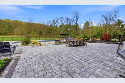 10 Fitch Farm Way, Southampton, MA 01073 - Photo 36