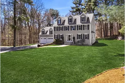 149 Arnold St, Wrentham, MA 02093 - Photo 4
