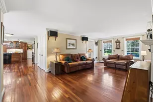149 Arnold St, Wrentham, MA 02093 - Photo 20