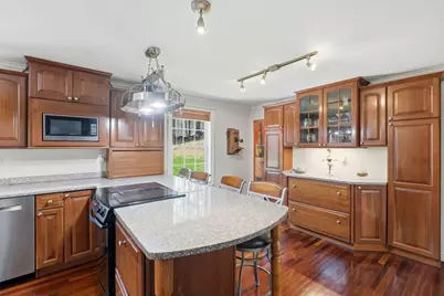 149 Arnold St, Wrentham, MA 02093 - Photo 12
