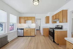 15 Grayson St, Boston, MA 02124 - Photo 6