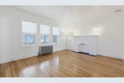 15 Grayson St, Boston, MA 02124 - Photo 36