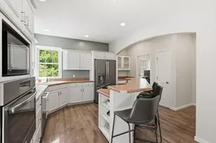 81 Sheffield Dr, Belchertown, MA 01007 - Photo 14