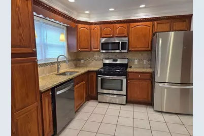 18-26 Bowen Street #1, Newton, MA 02459 - Photo 2
