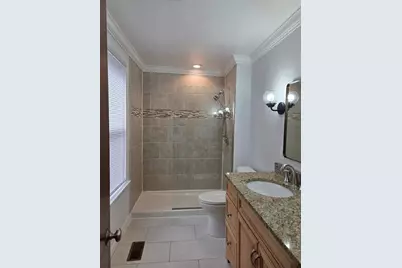 18-26 Bowen Street #1, Newton, MA 02459 - Photo 10