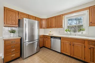 61 Gulf St, Shrewsbury, MA 01545 - Photo 10