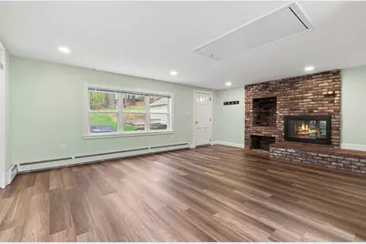 10 Glen Rd, Topsfield, MA 01983 - Photo 4
