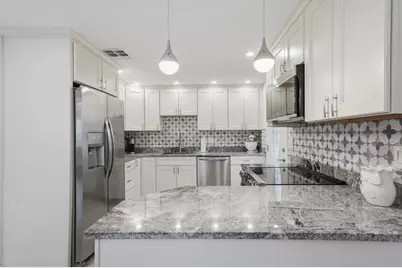 27 Pemberton Street, Revere, MA 02151 - Photo 2