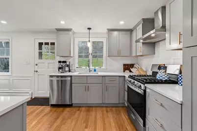 92 Moffatt Rd, Salem, MA 01970 - Photo 10