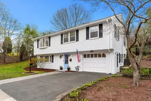 92 Moffatt Rd, Salem, MA 01970 - Photo 2