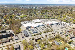 122 Main St, Stoneham, MA 02180 - Photo 30