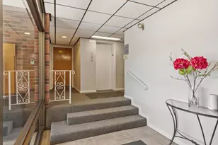 122 Main St, Stoneham, MA 02180 - Photo 14
