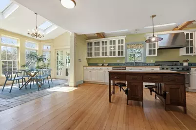 5 Pickard St, Amesbury, MA 01913 - Photo 6