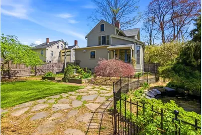 5 Pickard St, Amesbury, MA 01913 - Photo 34