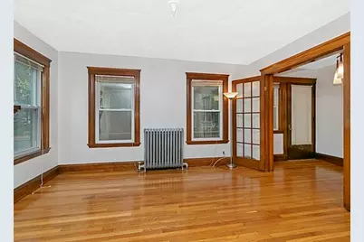 55 Central St #1, Somerville, MA 02143 - Photo 8