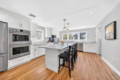 51 Elm St, Hingham, MA 02043 - Photo 4