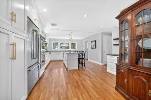 51 Elm St, Hingham, MA 02043 - Photo 8