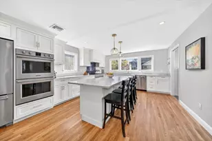 51 Elm St, Hingham, MA 02043 - Photo 6
