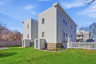 18 Phelps St, Salem, MA 01970 - Photo 26