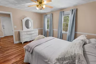 10 Gates Farm Cir, Haverhill, MA 01832 - Photo 16