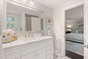 69 Royalston Rd, Wellesley, MA 02481 - Photo 20