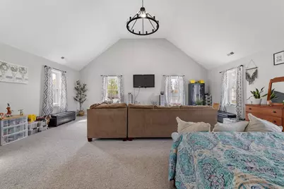 200 Greeley St, Clinton, MA 01510 - Photo 26
