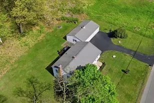 563 Pochassic Rd, Westfield, MA 01085 - Photo 32