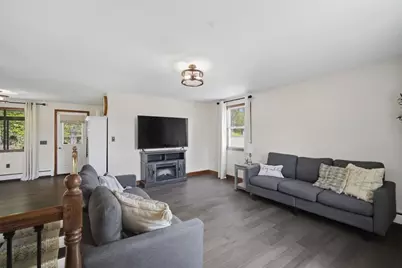 563 Pochassic Rd., Westfield, MA 01085 - Photo 4