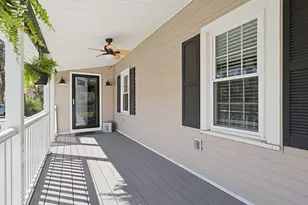 21 Washington Ave, Marshfield, MA 02050 - Photo 2