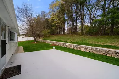 31 Lanewood Ave, Framingham, MA 01701 - Photo 28