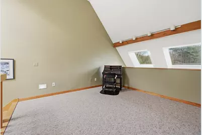 9 Upton St, Dunstable, MA 01827 - Photo 20