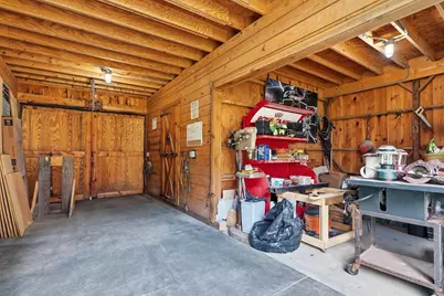 9 Upton St, Dunstable, MA 01827 - Photo 34