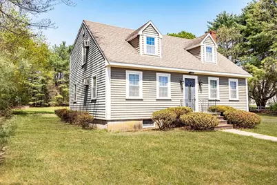 25 Mill St, Raynham, MA 02767 - Photo 2