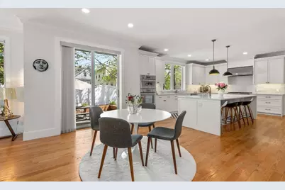 6 Wiswall Rd, Newton, MA 02459 - Photo 10