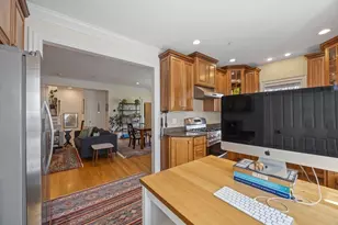 2 Benton Rd, Somerville, MA 02143 - Photo 10