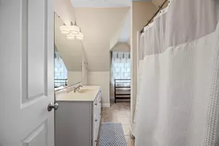 2 Benton Rd, Somerville, MA 02143 - Photo 24