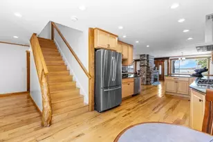 151 Dorchester St, Quincy, MA 02171 - Photo 12