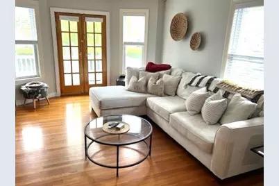 10 Chestnut Street #3, Melrose, MA 02176 - Photo 4